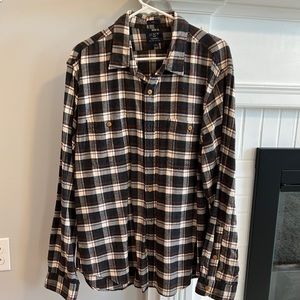J. Crew Men’s XL slim Fit Flannel Casual Button Down Long Sleeve Shirt